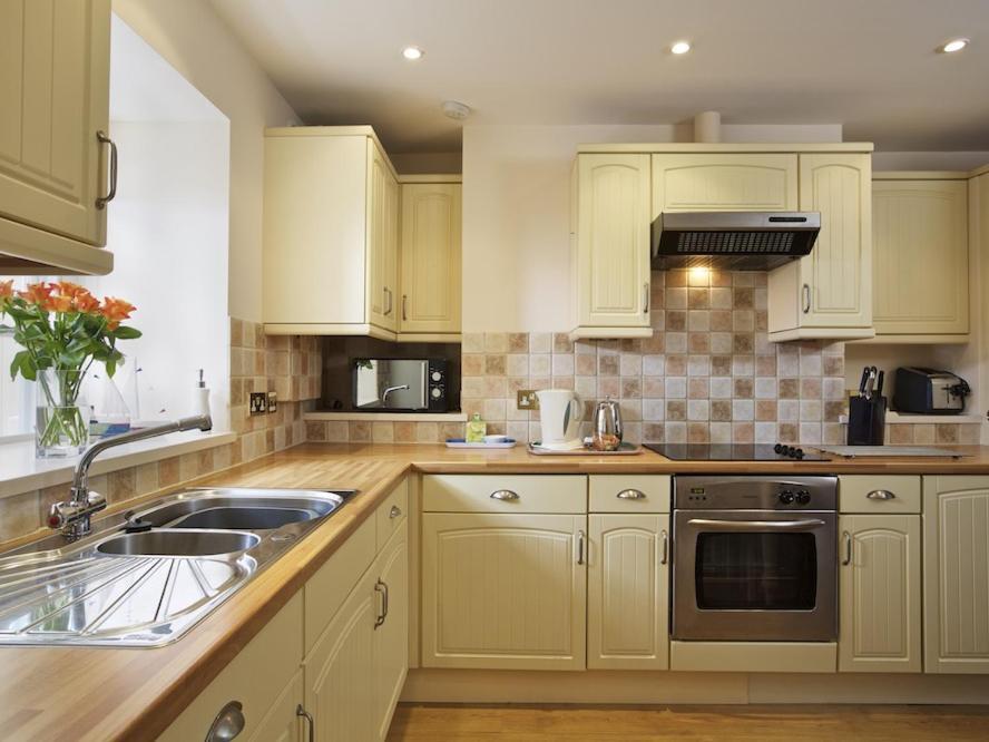 7 Charles Street Villa Dartmouth Eksteriør billede